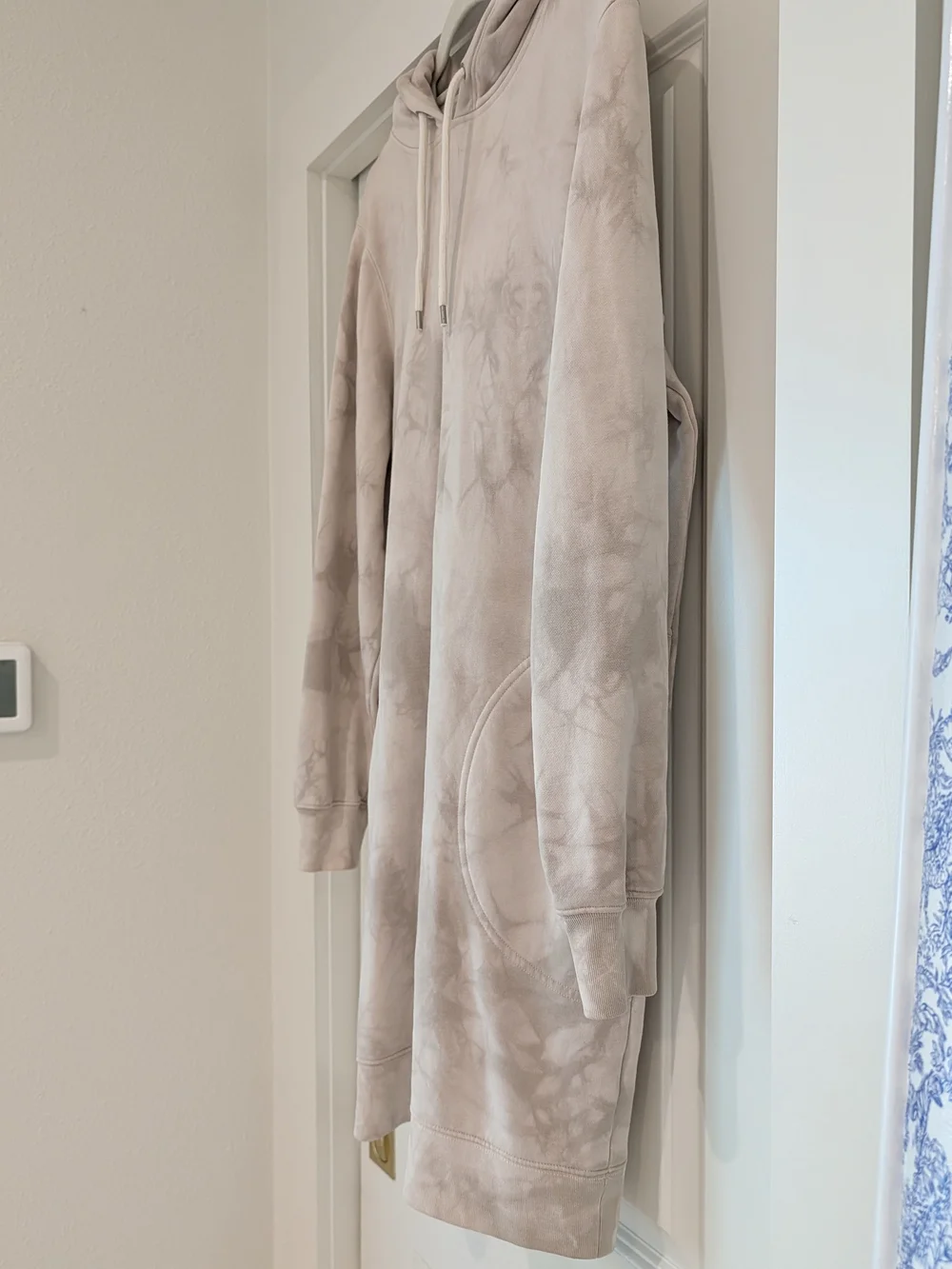 GAP Cream Tie-Dye Hoodie Sweater Dress